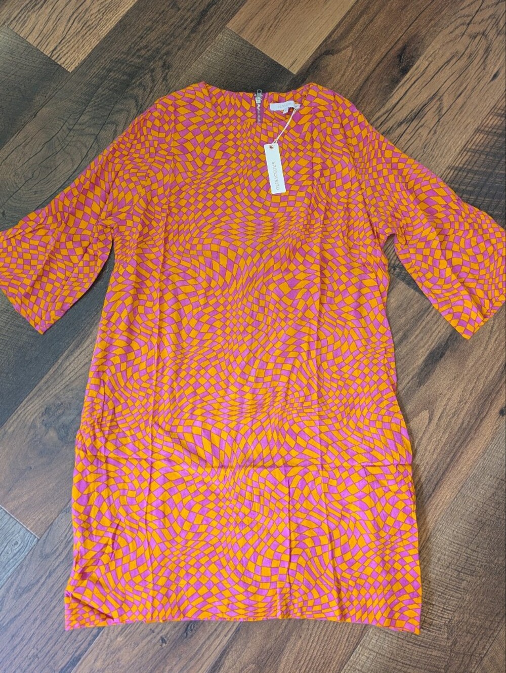 Olivaceous Dress L Large NWT Orange Pink Psychedelic Geometric Shift Mini Mod